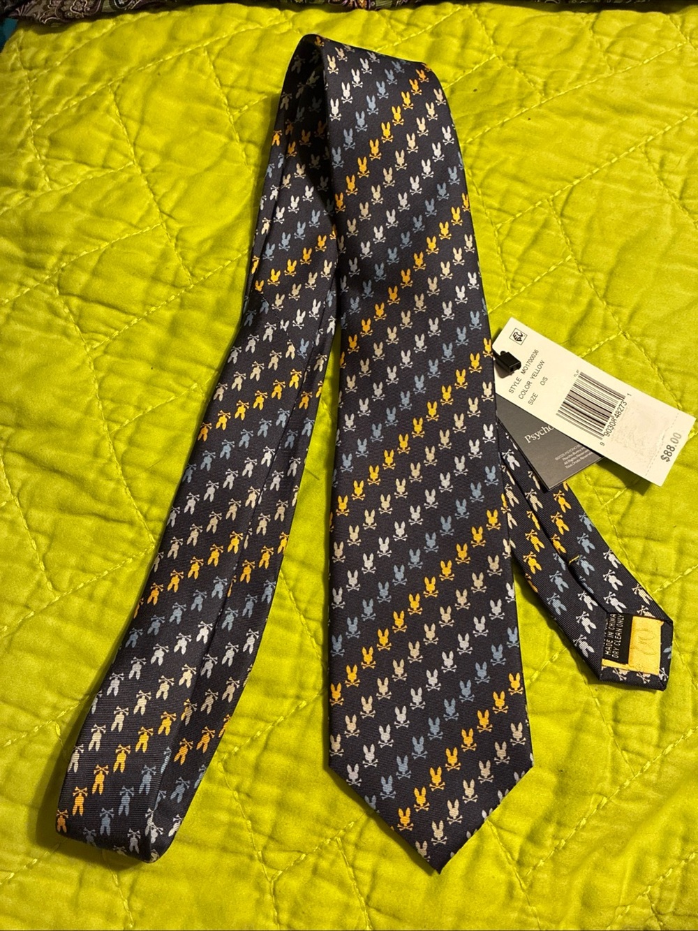 Psycho bunny mens all over print tie